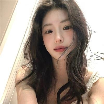 邻家女孩 海报